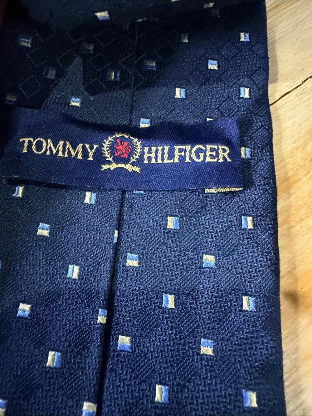 Tommy Hilfiger Men’s Silk Necktie Lot of 3 Crest Logo Blue Gold Geometric